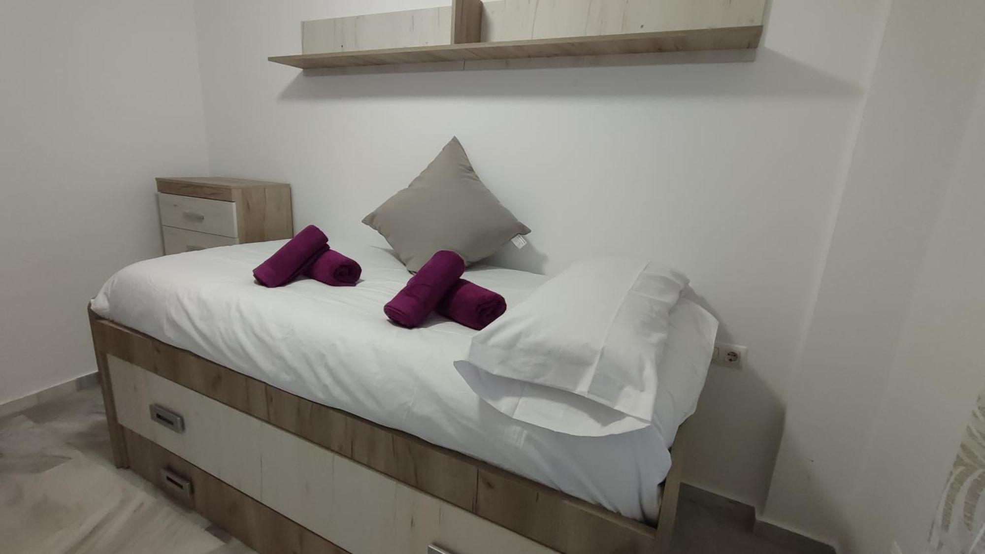 Apartamentos Seneca Junto Al Centro Málaga Eksteriør bilde