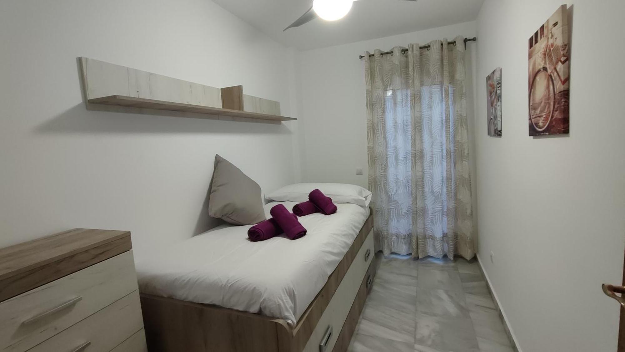 Apartamentos Seneca Junto Al Centro Málaga Eksteriør bilde