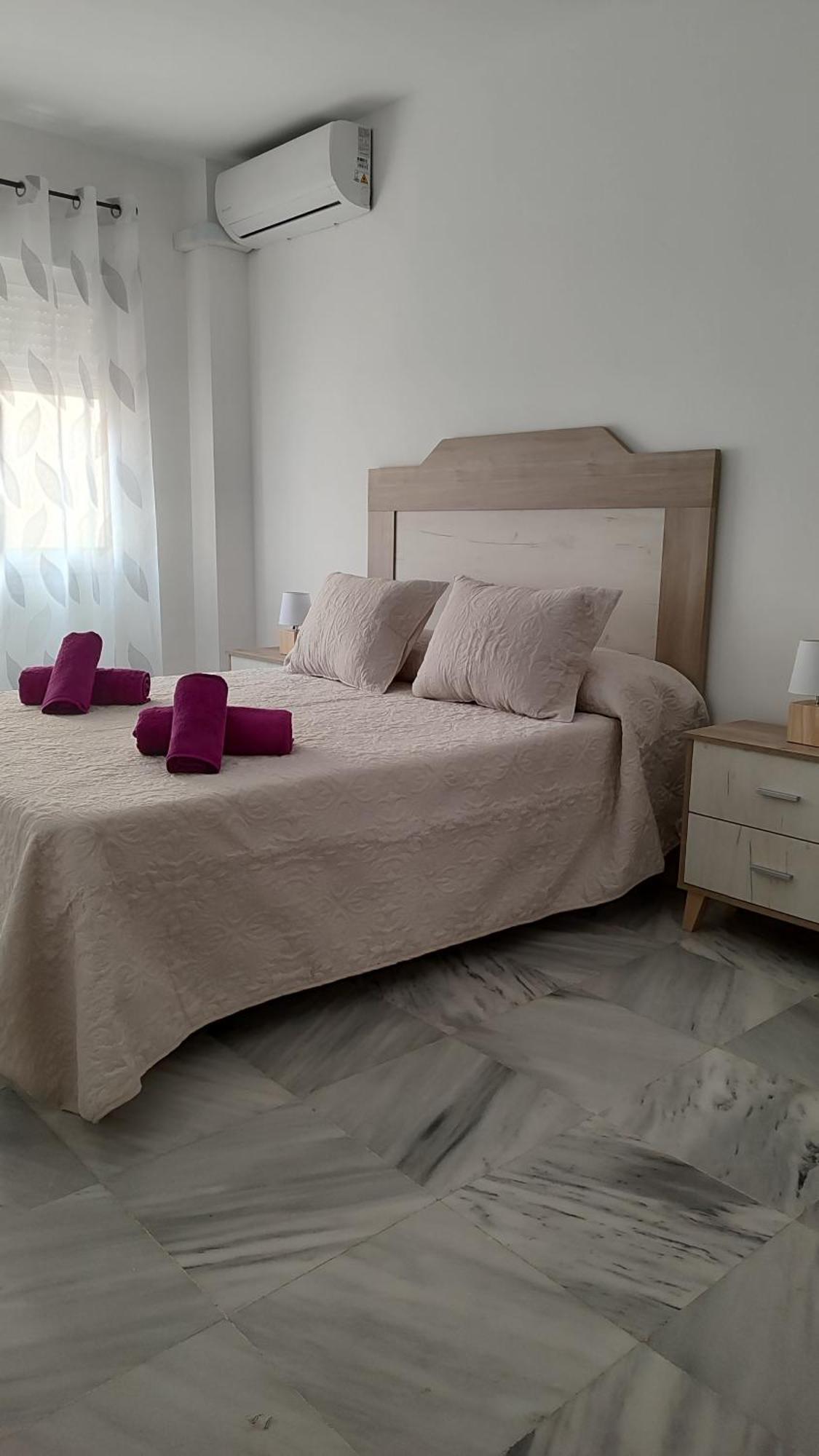 Apartamentos Seneca Junto Al Centro Málaga Eksteriør bilde